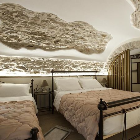 Hotel Ss Kekezi Gjirokastër 外观 照片