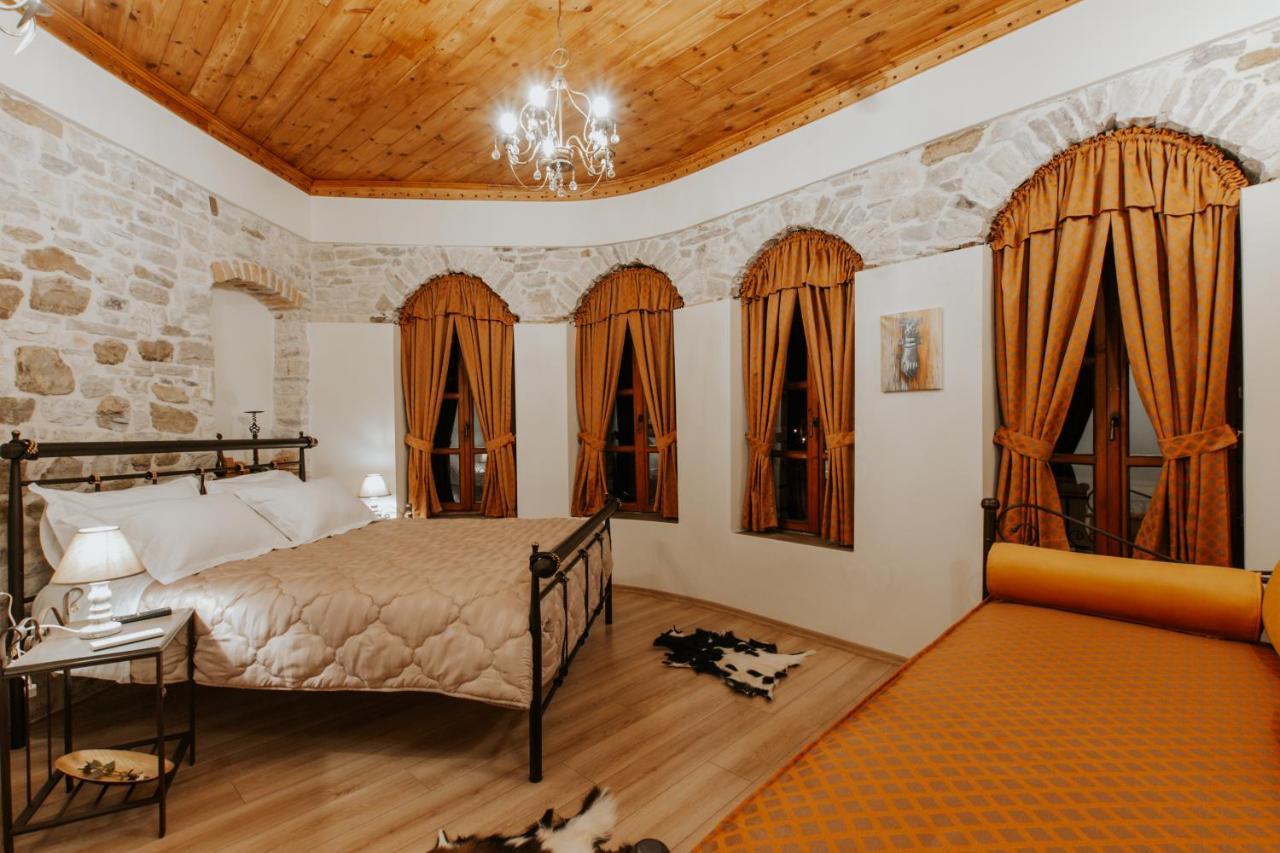 Hotel Ss Kekezi Gjirokastër 外观 照片