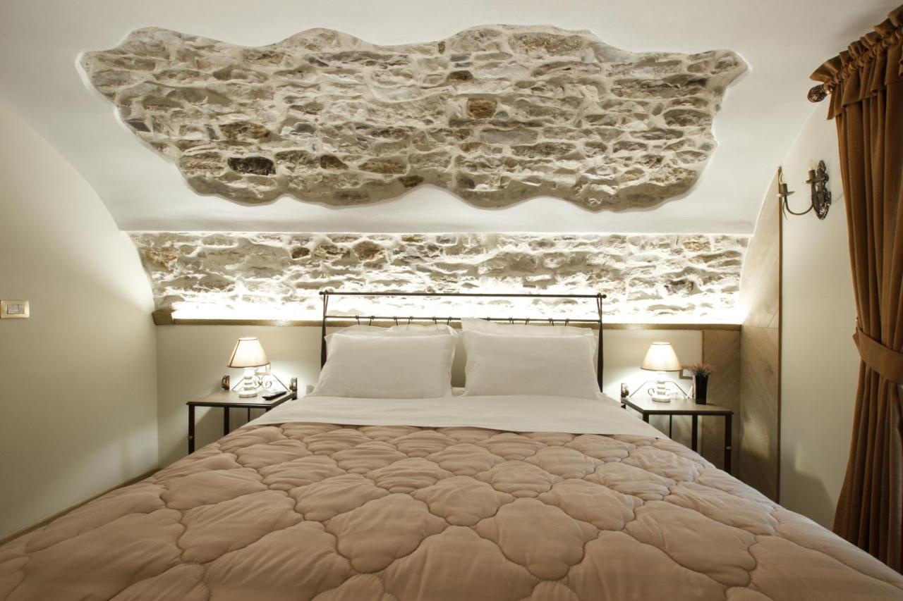 Hotel Ss Kekezi Gjirokastër 外观 照片